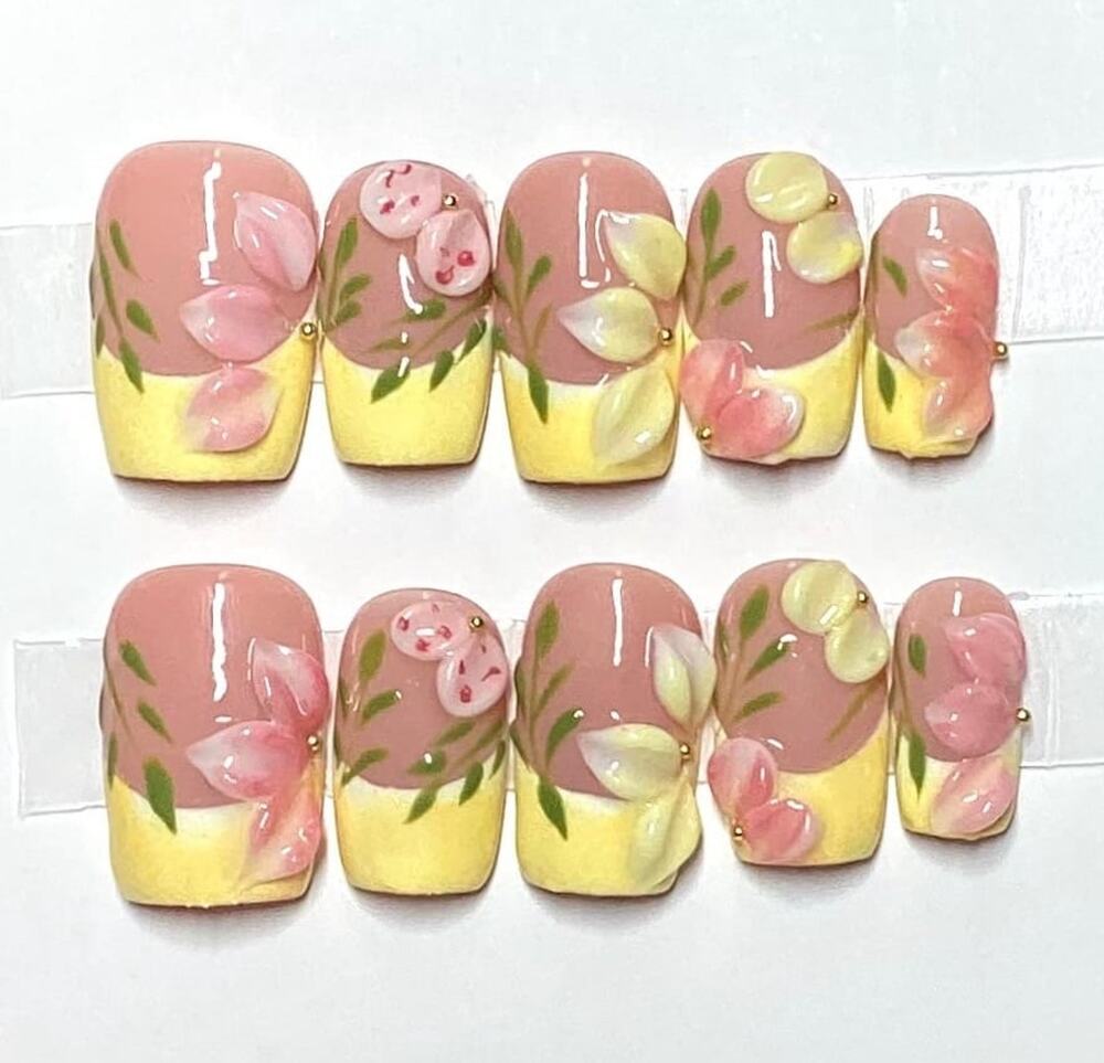 Peach Yellow 3D Flowers Yellow French Tips Handmade Square Press-On Nail Medium